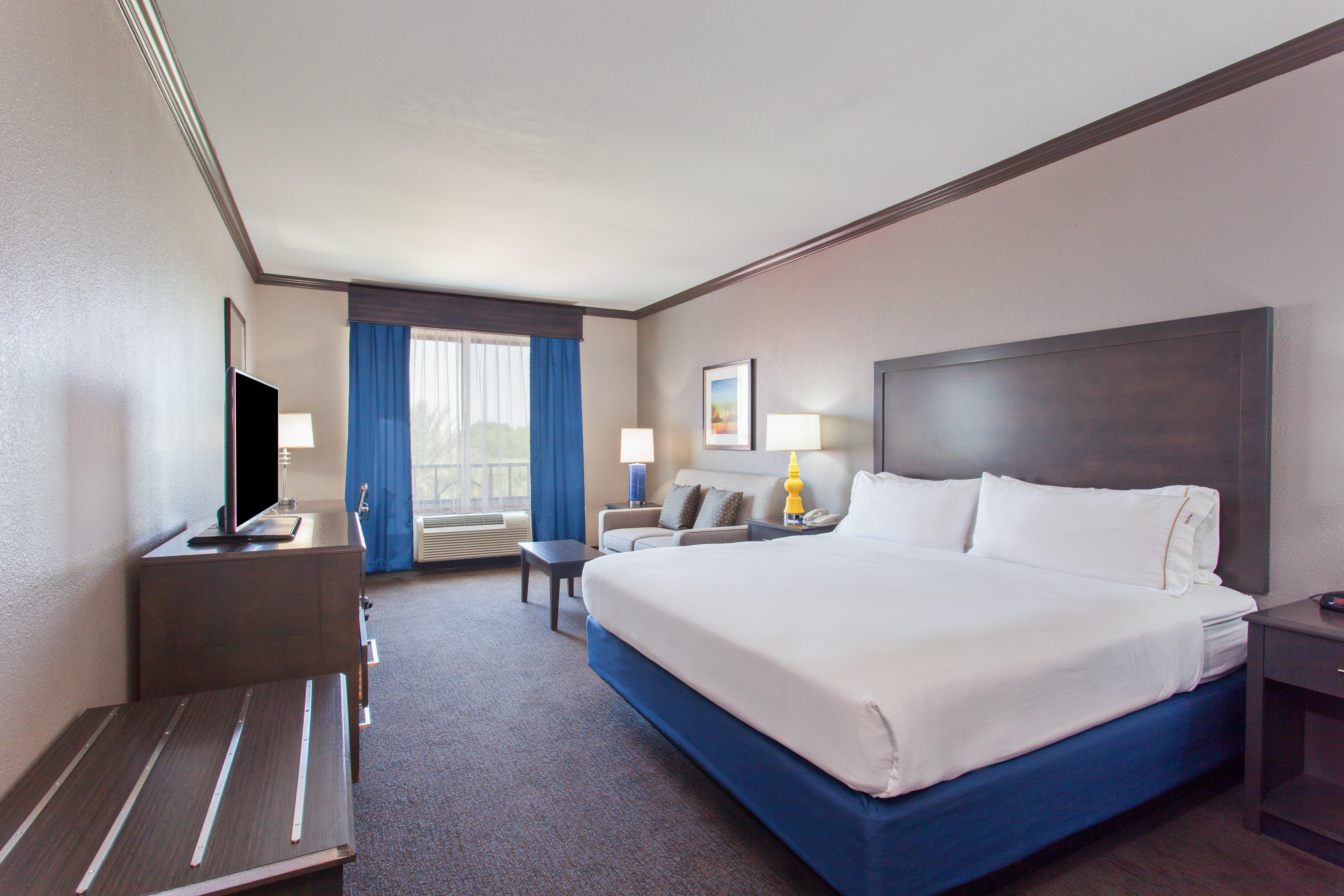 Holiday Inn Express & Suites Wharton By Ihg Exteriör bild