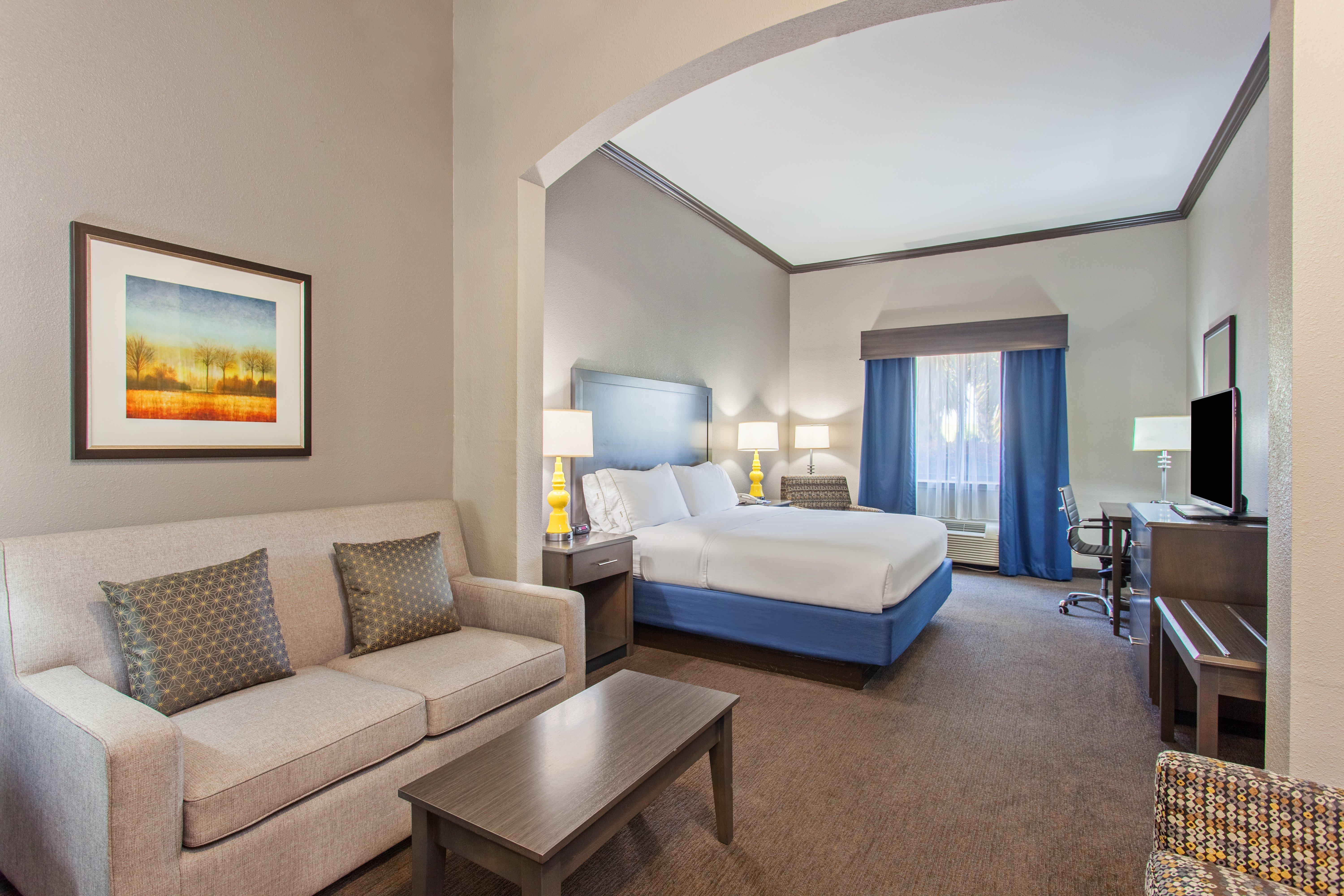 Holiday Inn Express & Suites Wharton By Ihg Exteriör bild