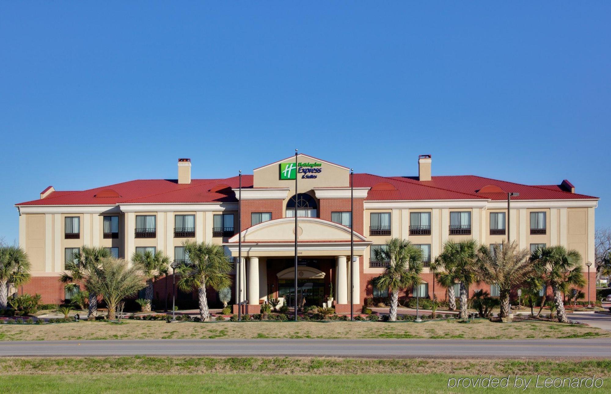 Holiday Inn Express & Suites Wharton By Ihg Exteriör bild
