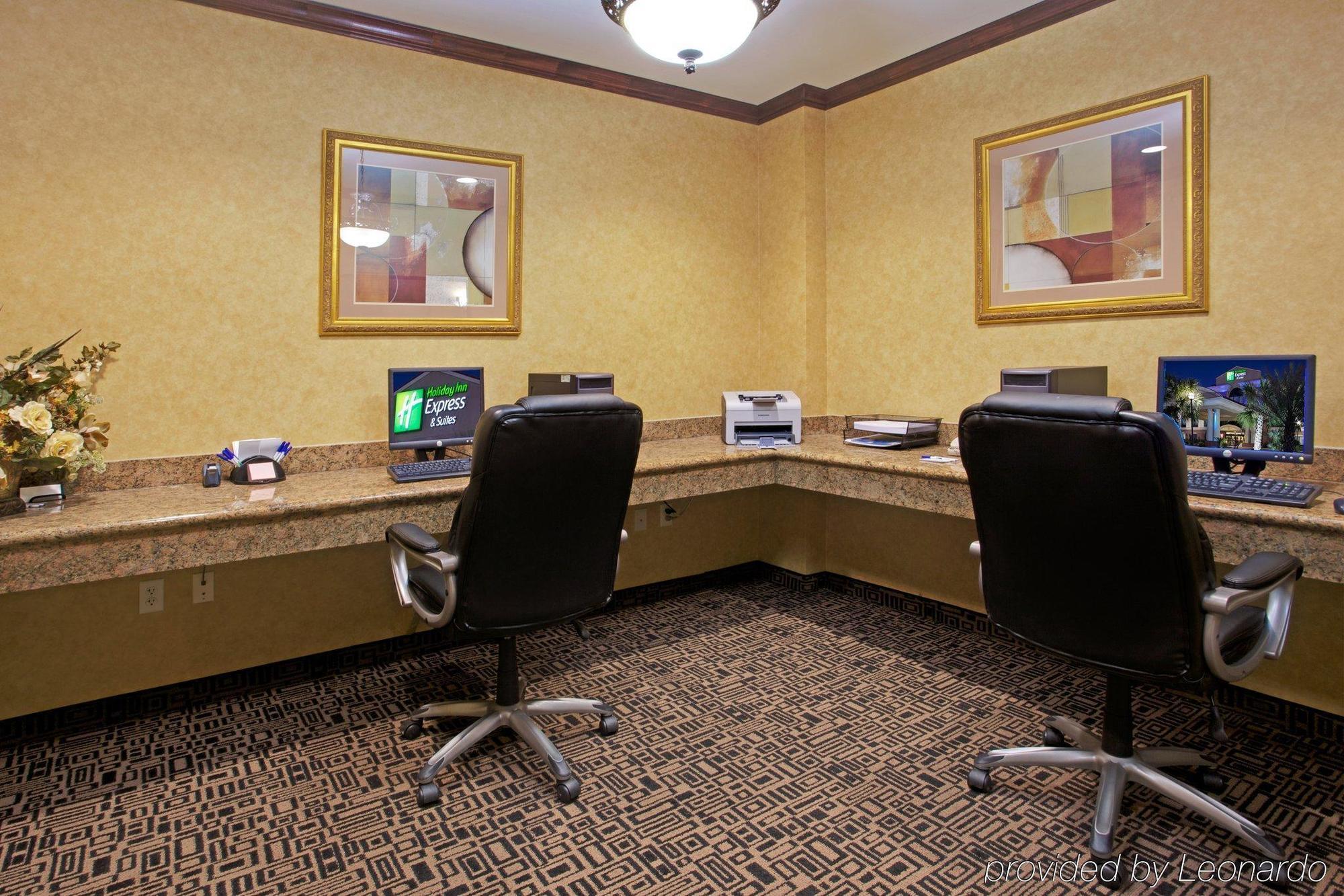 Holiday Inn Express & Suites Wharton By Ihg Bekvämligheter bild